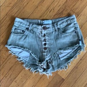 Rollers Army Green Cut Offs